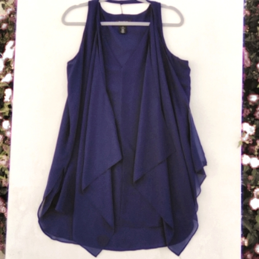 🍭White House Black market dress
